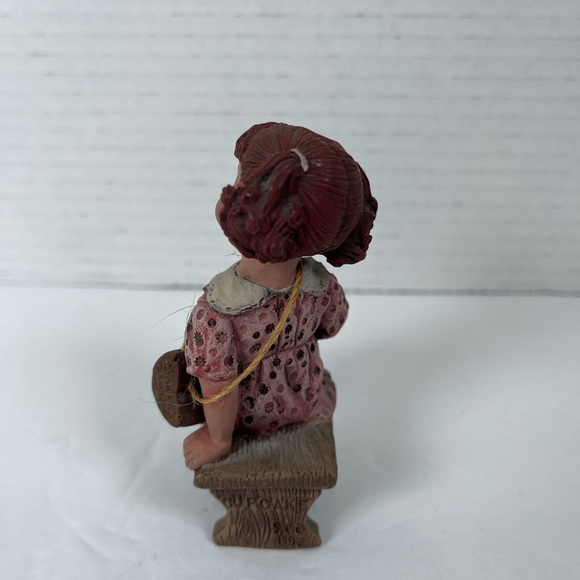 Vtg 90's Sarah’s Attic Cupcake Figurine Cupcake On A Bench Limited Edition VC144 - Picture 3 of 6